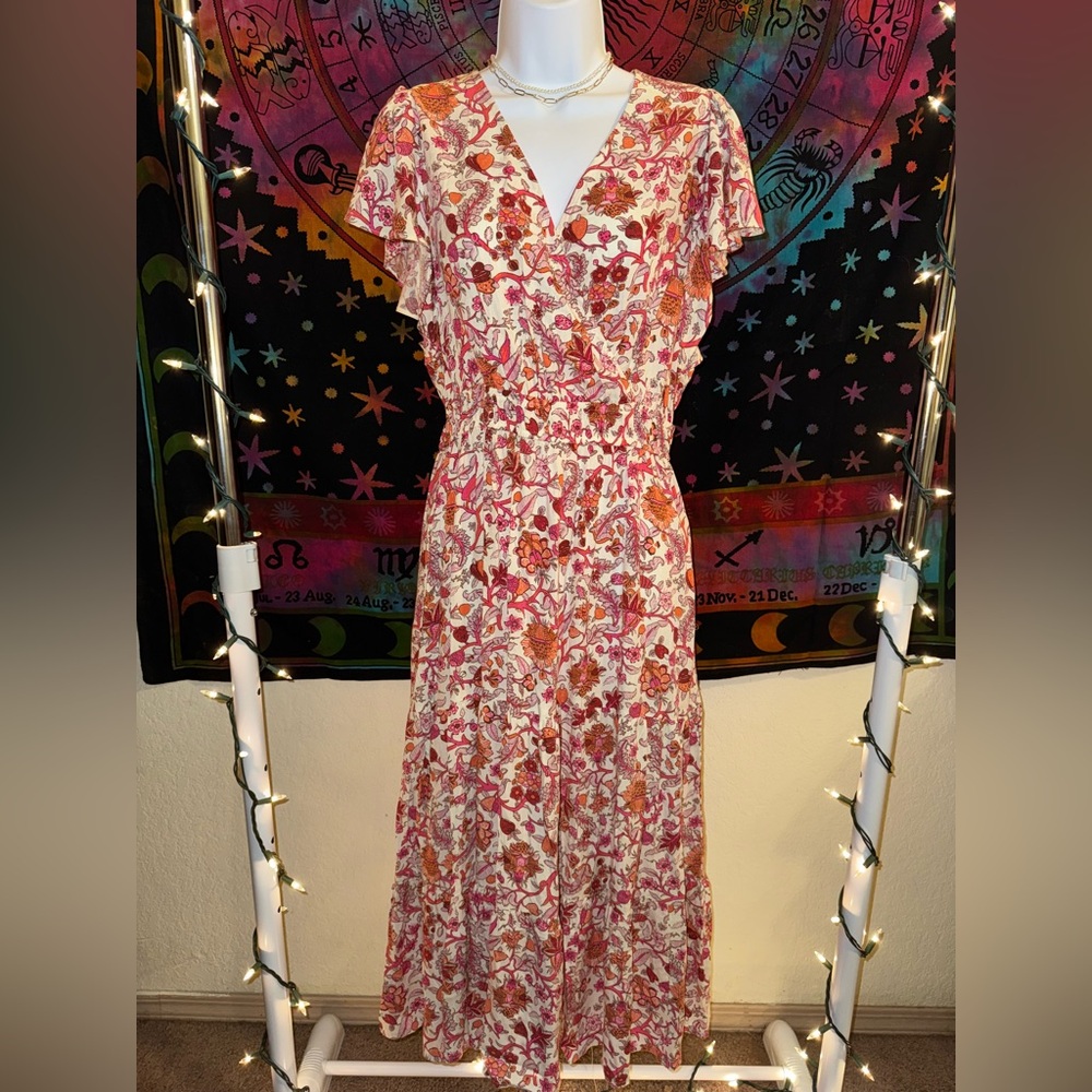 Floral V-Neck Dress - Pink and White
